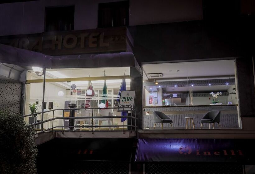 هتل Lara