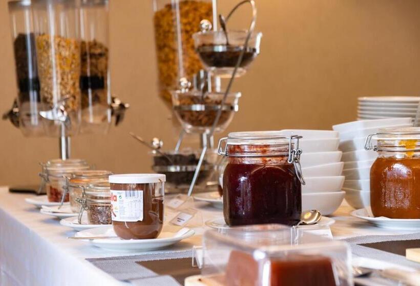 Отель Lis Batalha