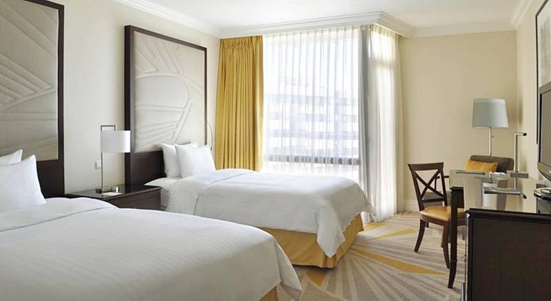 هتل Lisbon Marriott