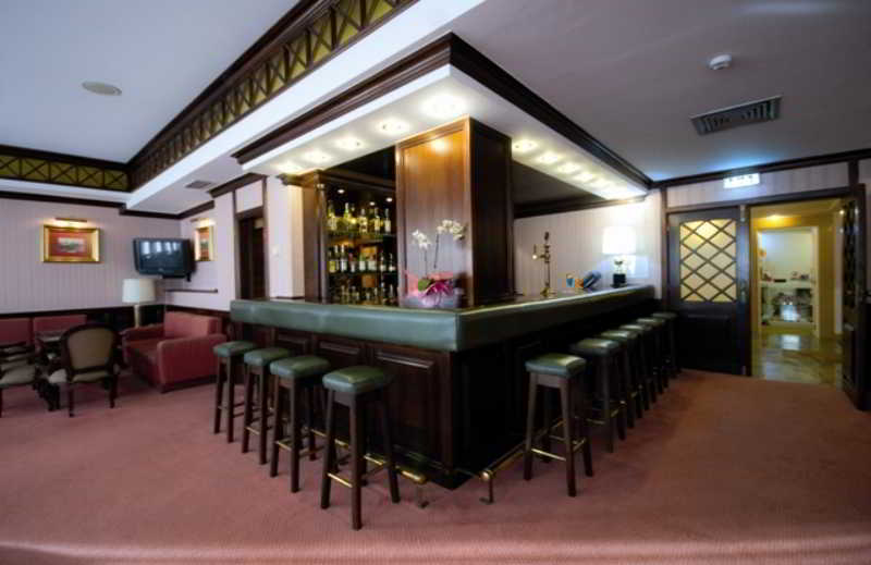 Отель Lux Mundi