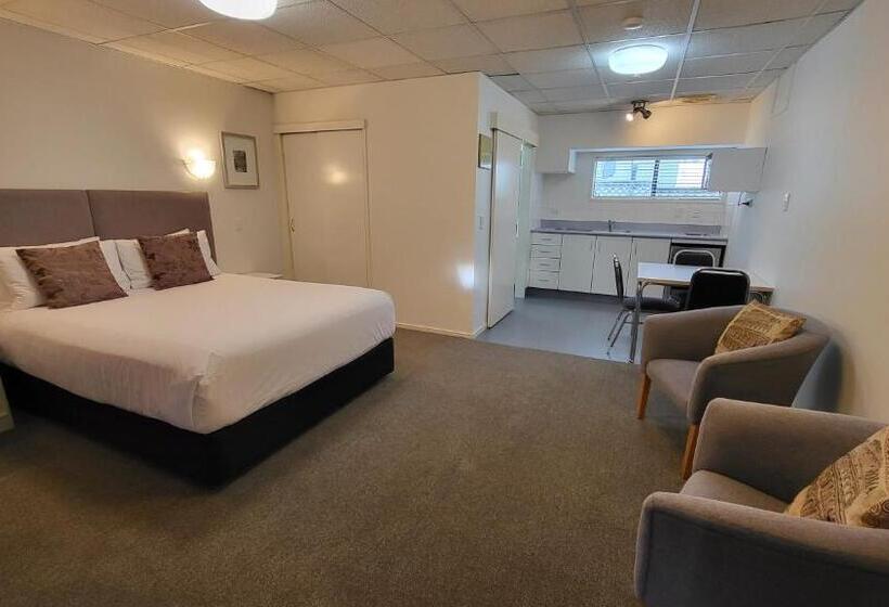 فندق Manukau Motor Lodge