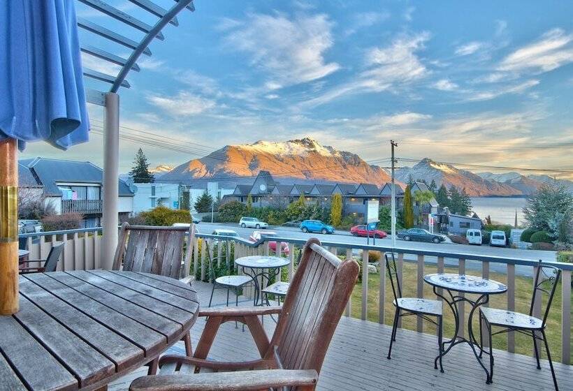 هتل Melbourne Lodge