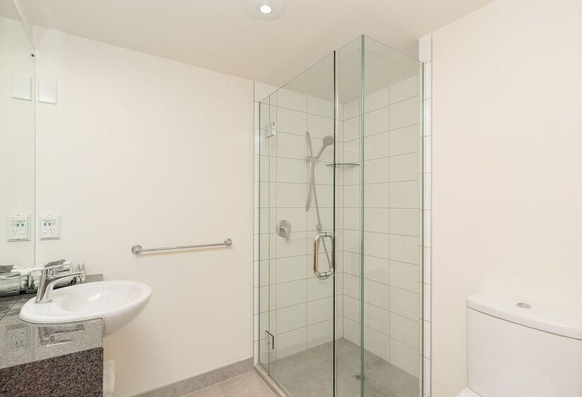 هتل Melbourne Lodge