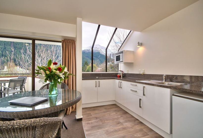 هتل Melbourne Lodge