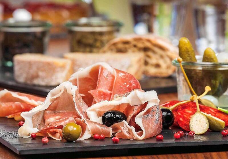 هتل Mercure Toruń Centrum