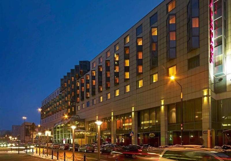 בית מלון כפרי Mercure Warszawa Centrum