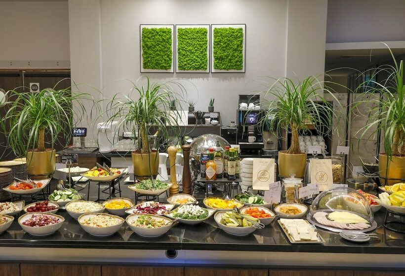 هتل Mercure Warszawa Grand