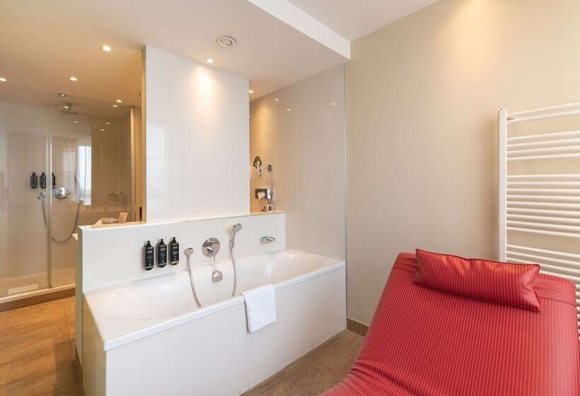 فندق Mercure Warszawa Grand