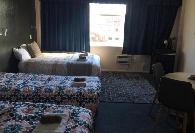 فندق Mid City Motor Lodge