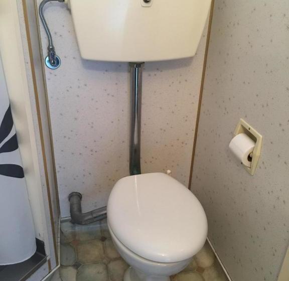 فندق Mid City Motor Lodge