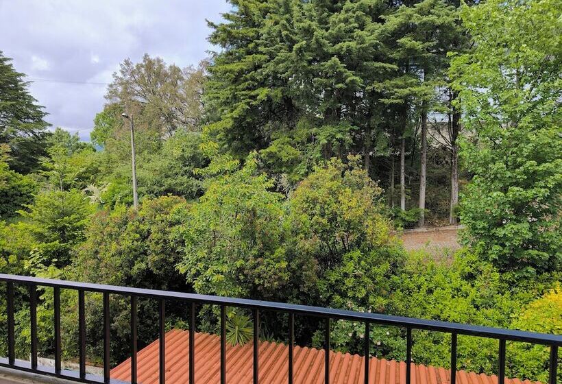 Отель Mira Serra