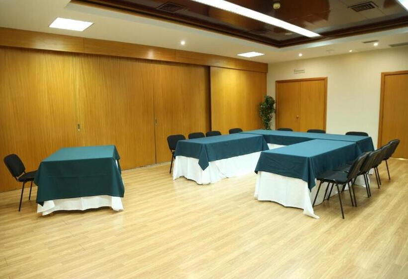 Отель Miracorgo