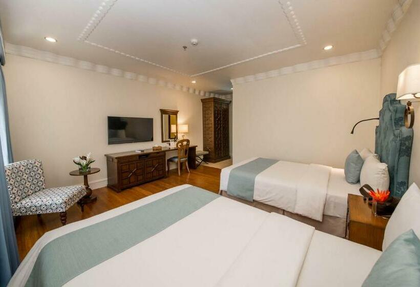 هتل Montebello Villa