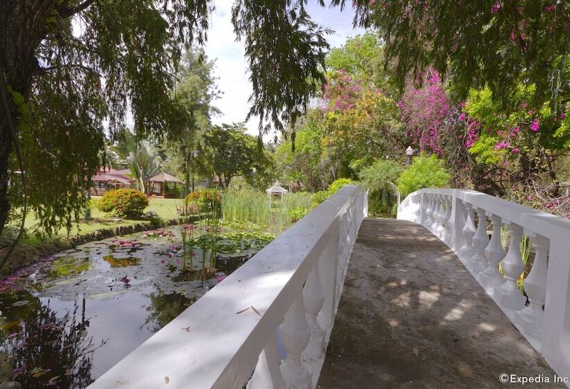 هتل Montebello Villa