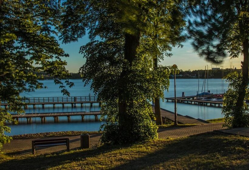 هتل Mrągowo Resort&spa