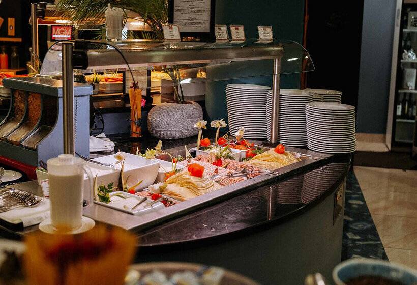 هتل Muthu Raga Madeira