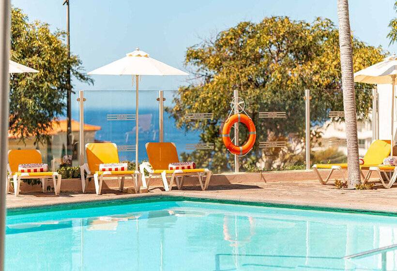 هتل Muthu Raga Madeira