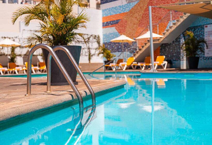 هتل Muthu Raga Madeira