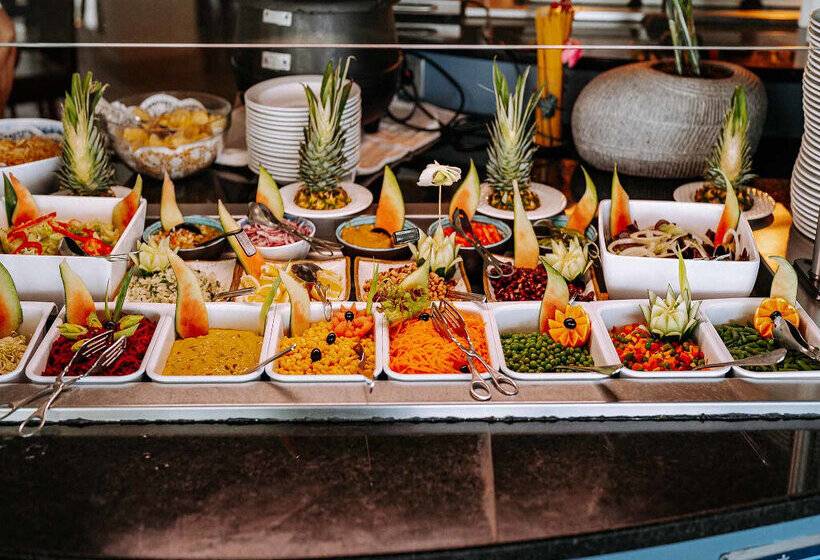 هتل Muthu Raga Madeira