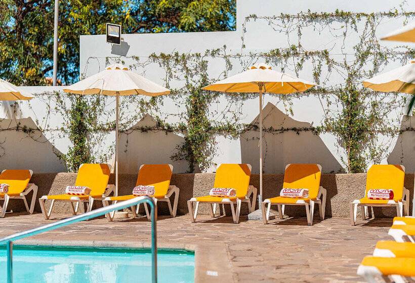 هتل Muthu Raga Madeira