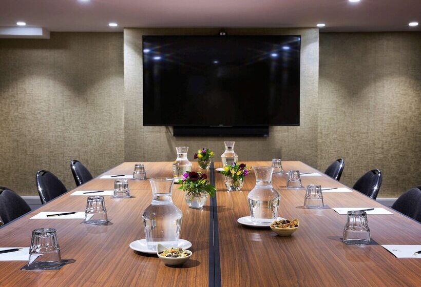 Mövenpick Hotel Wellington