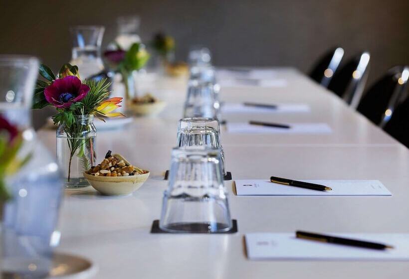 Mövenpick Hotel Wellington