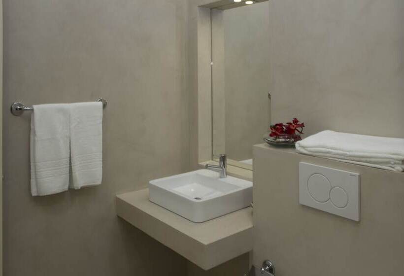 Отель Navegadores