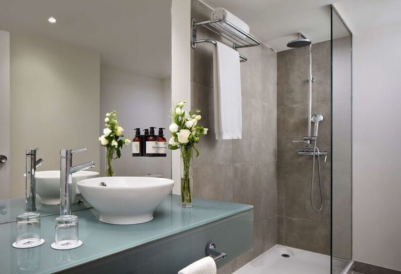 هتل Nh Sintra Centro