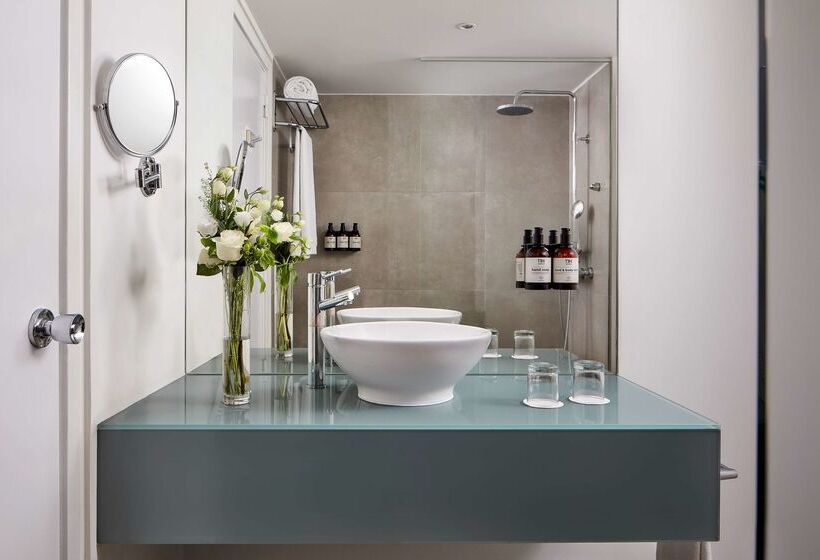 هتل Nh Sintra Centro