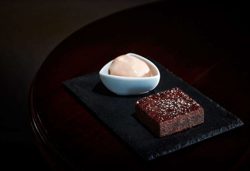 هتل Nh Sintra Centro