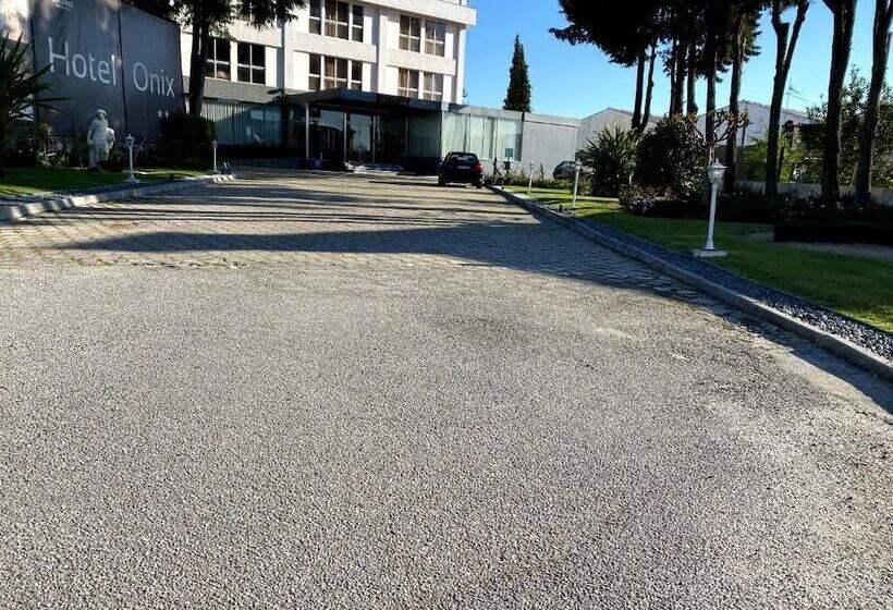 هتل Onix