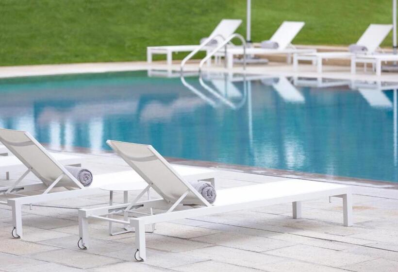 בית מלון כפרי Ozadi Tavira