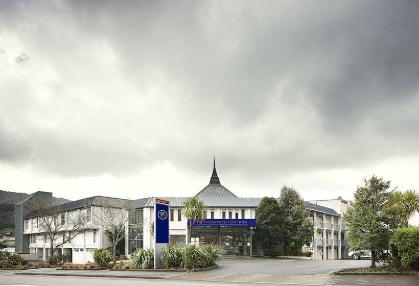هتل Picton Yacht Club