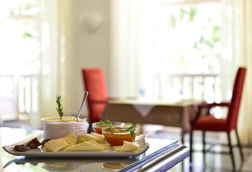 ホテル Pousada Da Serra Da Estrela