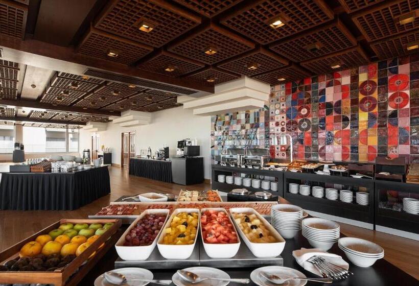 Отель Exe Praia Golfe