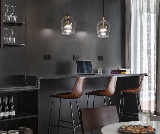Pullman Auckland Hotel & Apartments