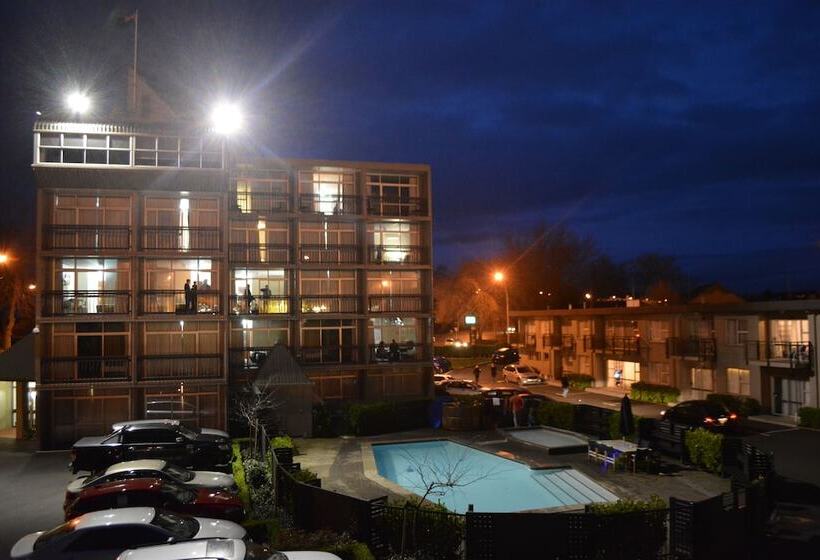 Heartland Ambassador Hotel Hamilton