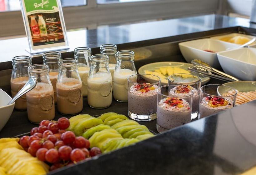 Heartland Ambassador Hotel Hamilton