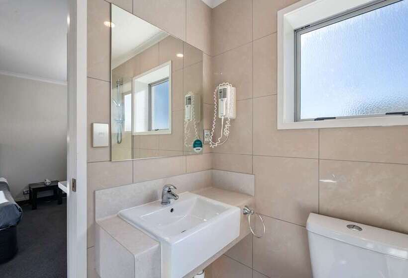 בית מלון כפרי Quality Inn Napier