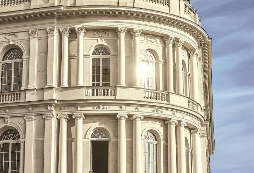 هتل Raffles Europejski Warsaw