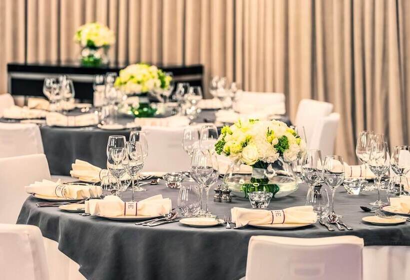 Отель Raffles Europejski Warsaw