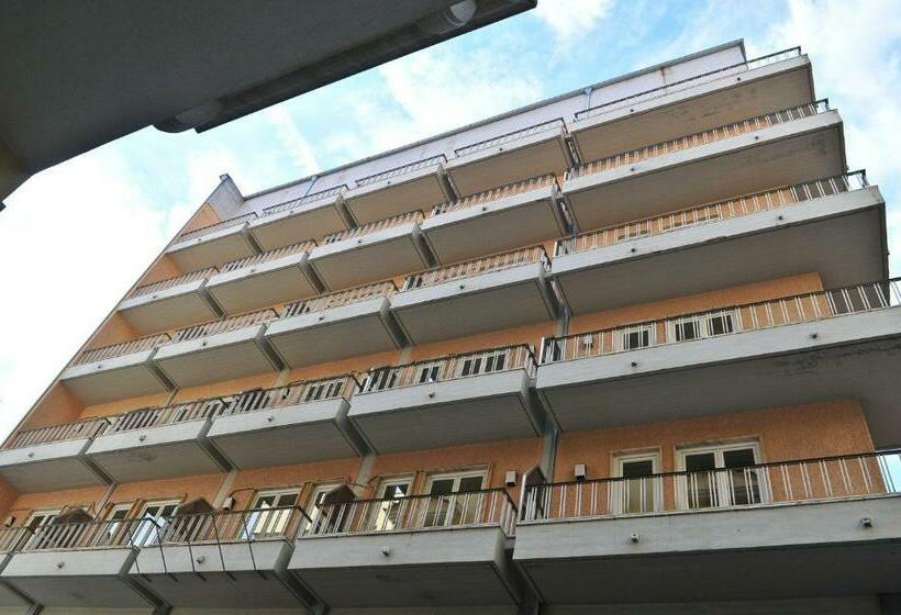 ホテル Samasa Fundao