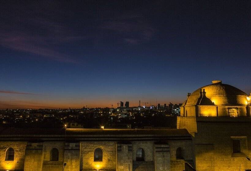 酒店 San Agustin Posada Del Monasterio