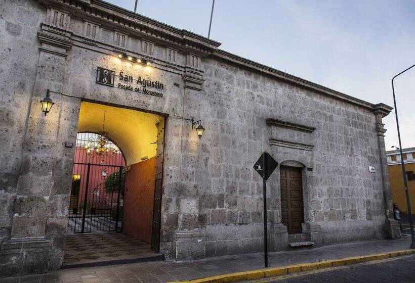 בית מלון כפרי San Agustin Posada Del Monasterio