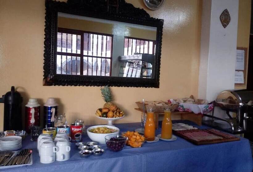 ホテル Santa Rosa