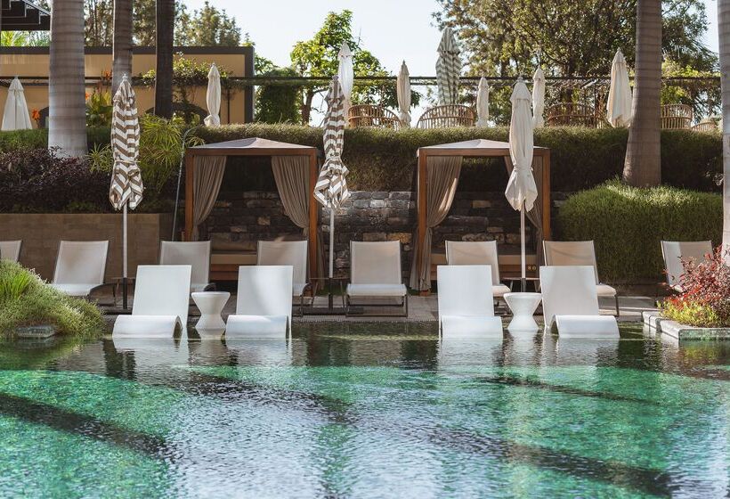 Savoy Palace, The Leading Hotels of The World Savoy Signature