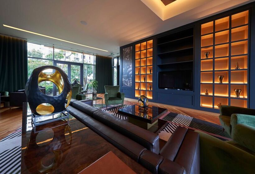 Savoy Palace, The Leading Hotels of The World Savoy Signature