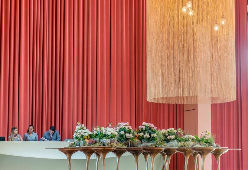 Savoy Palace, The Leading Hotels of The World Savoy Signature