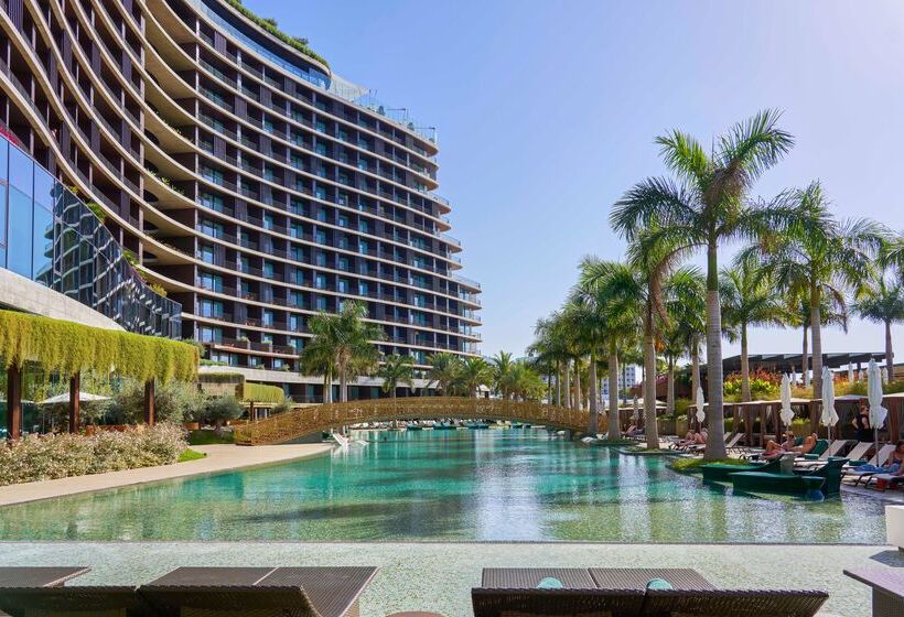 Savoy Palace, The Leading Hotels of The World Savoy Signature