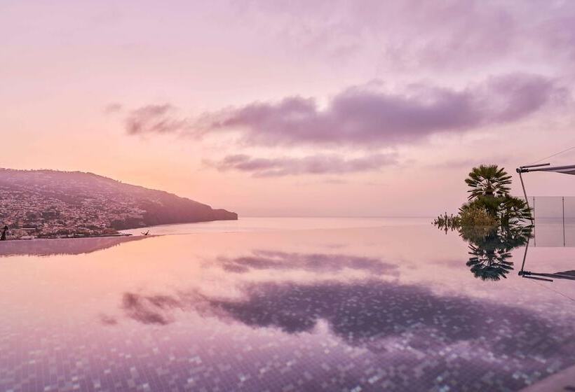 Savoy Palace, The Leading Hotels of The World Savoy Signature